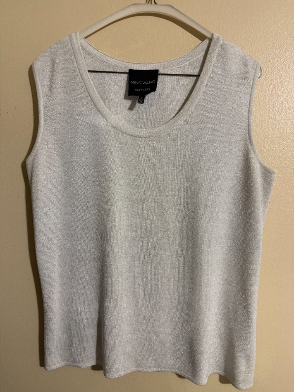 Sleeveless Shell Silver Sparkle